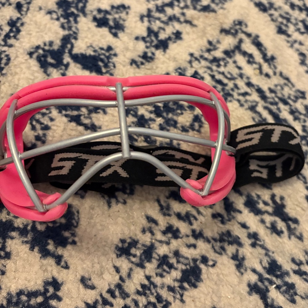 USED ONCE WOMENS LACROSSE GOGGLES